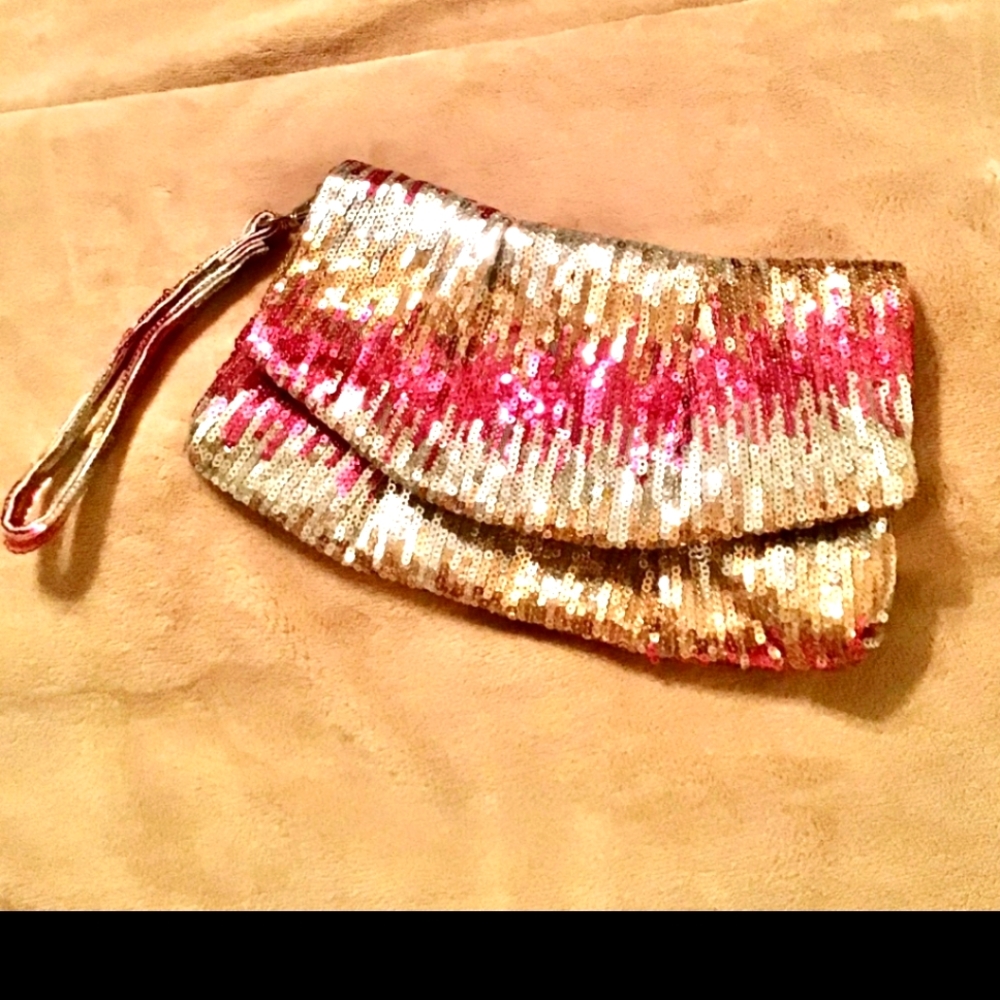 Sequin Wristlet Bag Pinl Gold Silver Zip Pouch Inside